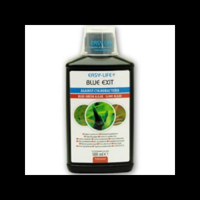 Frasco preto com rótulo EASY-LIFE BLUE EXIT contra cianobactéria