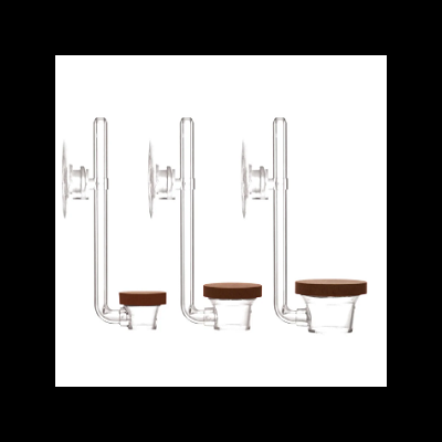 Três mini aquários de vidro com ventosas e tampas castanhas em tamanhos diferentes