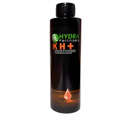 Garrafa preta com rótulo HYDRA Fertilizers KH+