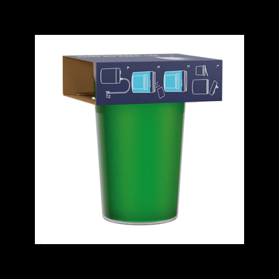 Copo verde com tampa de cartão azul com instruções ilustradas em branco