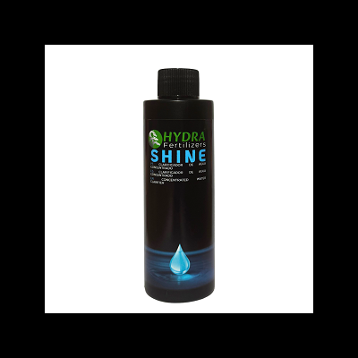 Frasco preto de fertilizante líquido com rótulo azul e verde