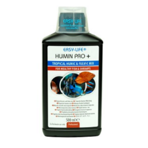 Frasco preto com rótulo branco e azul do produto Easy-Life Humin Pro + para peixes e camarões