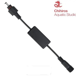 cabo preto com caixa retangular e logotipo Chihiros Aquatic Studio