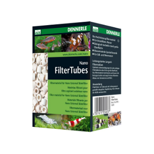 Embalagem DENNERLE Nano FilterTubes com tubos cerâmicos brancos e peixes