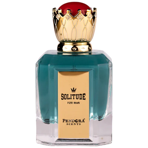 Frasco de perfume Solitude for Man da Pendora Scents com líquido azul esverdeado e tampa dourada e vermelha