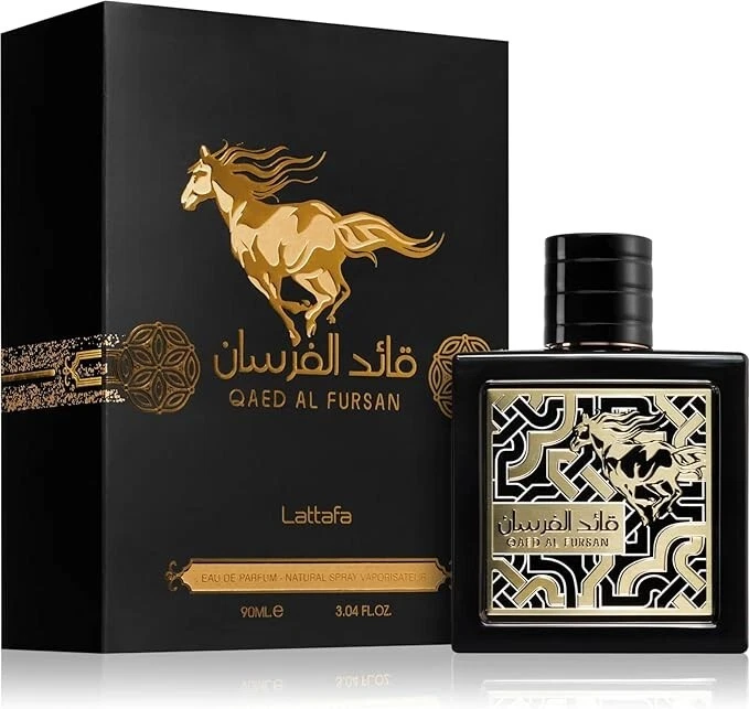 Perfume Lattafa Qaed Al Fursan frasco preto com detalhes dourados e caixa preta com cavalo dourado