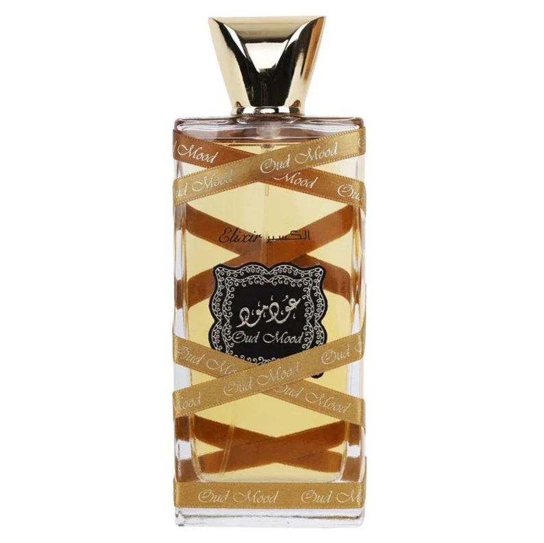 Frasco de perfume com tampa dourada e etiqueta preta