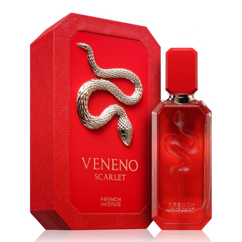 Frasco e embalagem vermelhos da fragrância Veneno Scarlet com cobra prateada