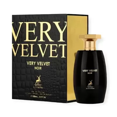 Perfume Very Velvet Noir da Maison Alhambra com frasco preto e tampa dourada acompanhado da embalagem preta com textura e letras douradas