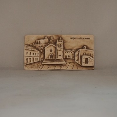 Íman retangular com relevo de edifícios históricos e texto Praga - Mosteiro de Pradal