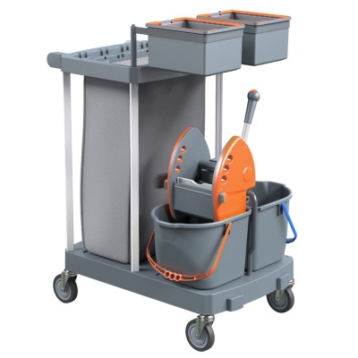 Carrinho de limpeza cinza e laranja com balde, espremedor, compartimentos e saco para lixo