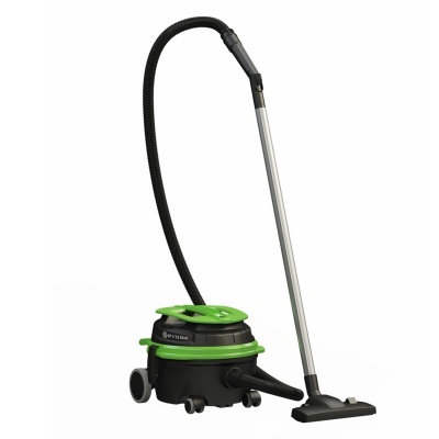 Aspirador de pó preto e verde com mangueira preta e haste metálica