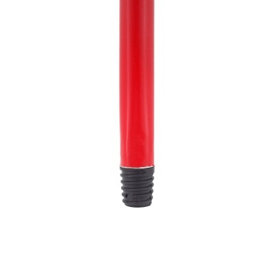 Cabo vermelho com ponta preta de borracha