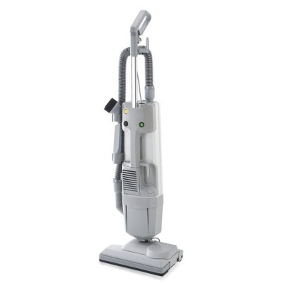 aspirador vertical branco moderno com mangueira e botão verde