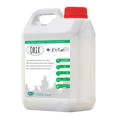 Recipiente plástico branco com tampa vermelha e etiqueta do detergente ORIX