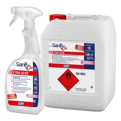 Produtos de limpeza Sanify XTRA-ALKO com álcool em spray e recipiente