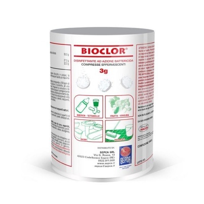 Frasco branco de comprimidos efervescentes Bioclor com etiqueta detalhada em vermelho e verde