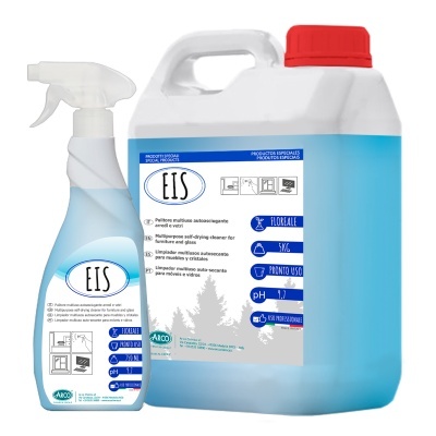 Produto de limpeza azul com pulverizador e recipiente grande com tampa vermelha e rótulo branco e azul.