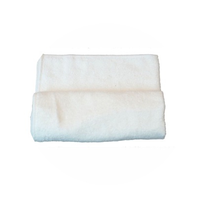 toalha branca dobrada textura suave