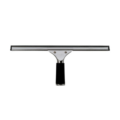 Raspador de limpeza com estrutura metálica e punho preto