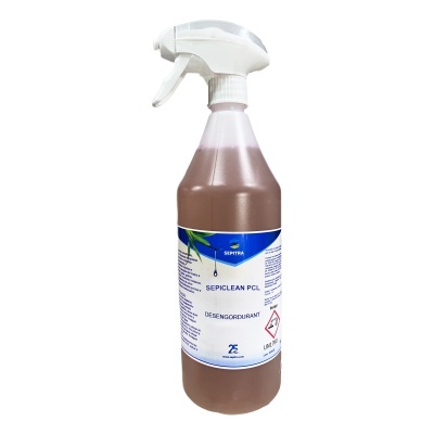 Frasco de spray branco com líquido castanho e rótulo branco e azul