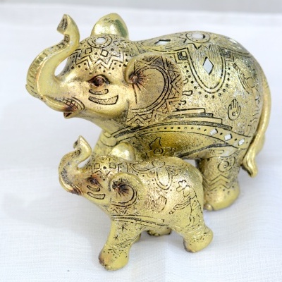 Figura "Dois Elefantes" Figura "Dois Elefantes"