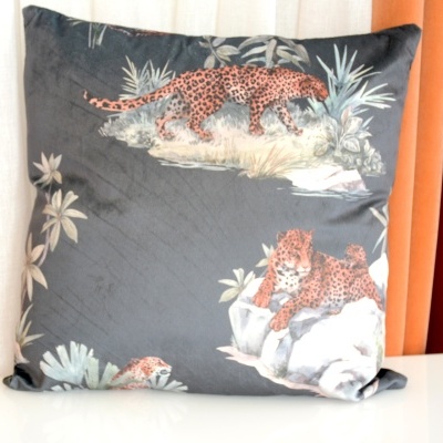 Almofada Decorativa c/ Tema