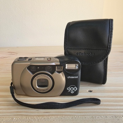 https://www.muuro.pt/product/polaroid-900z-analogica-compacta