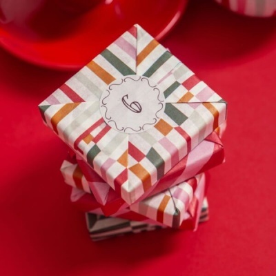 Calend&#x00E1;rio&#x20;Festivo&#x20;de&#x20;Sabonetes&#x20;12&#x20;x&#x20;30g