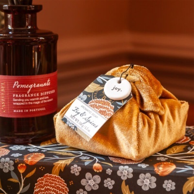 Sabonete&#x20;em&#x20;Veludo&#x20;Figo&#x20;e&#x20;Especiarias&#x20;150g