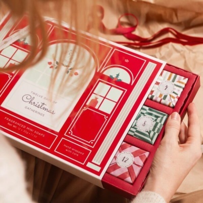 Calend&#x00E1;rio&#x20;Festivo&#x20;de&#x20;Sabonetes&#x20;12&#x20;x&#x20;30g