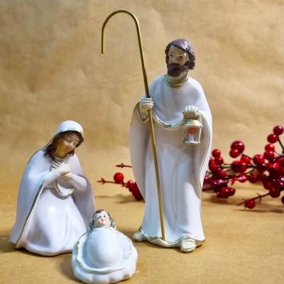 Sagrada&#x20;Fam&#x00ED;lia&#x20;-&#x20;3&#x20;Pe&#x00E7;as