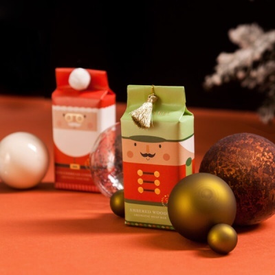 Sabonete&#x20;Madeira&#x20;e&#x20;&#x00C2;mbar&#x20;150g