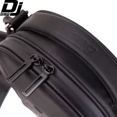 Mala preta DJ bag com fechos e alça com logótipo em relevo