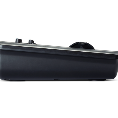 Balance de cozinha digital preta vista de lado