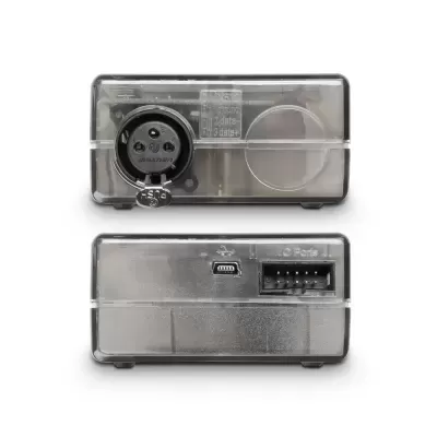 Dispositivos eletrónicos retangulares transparentes com conectores XLR, USB Mini e pinos