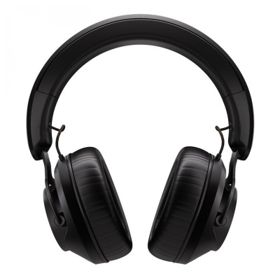 Auriculares pretos acolchoados com design moderno