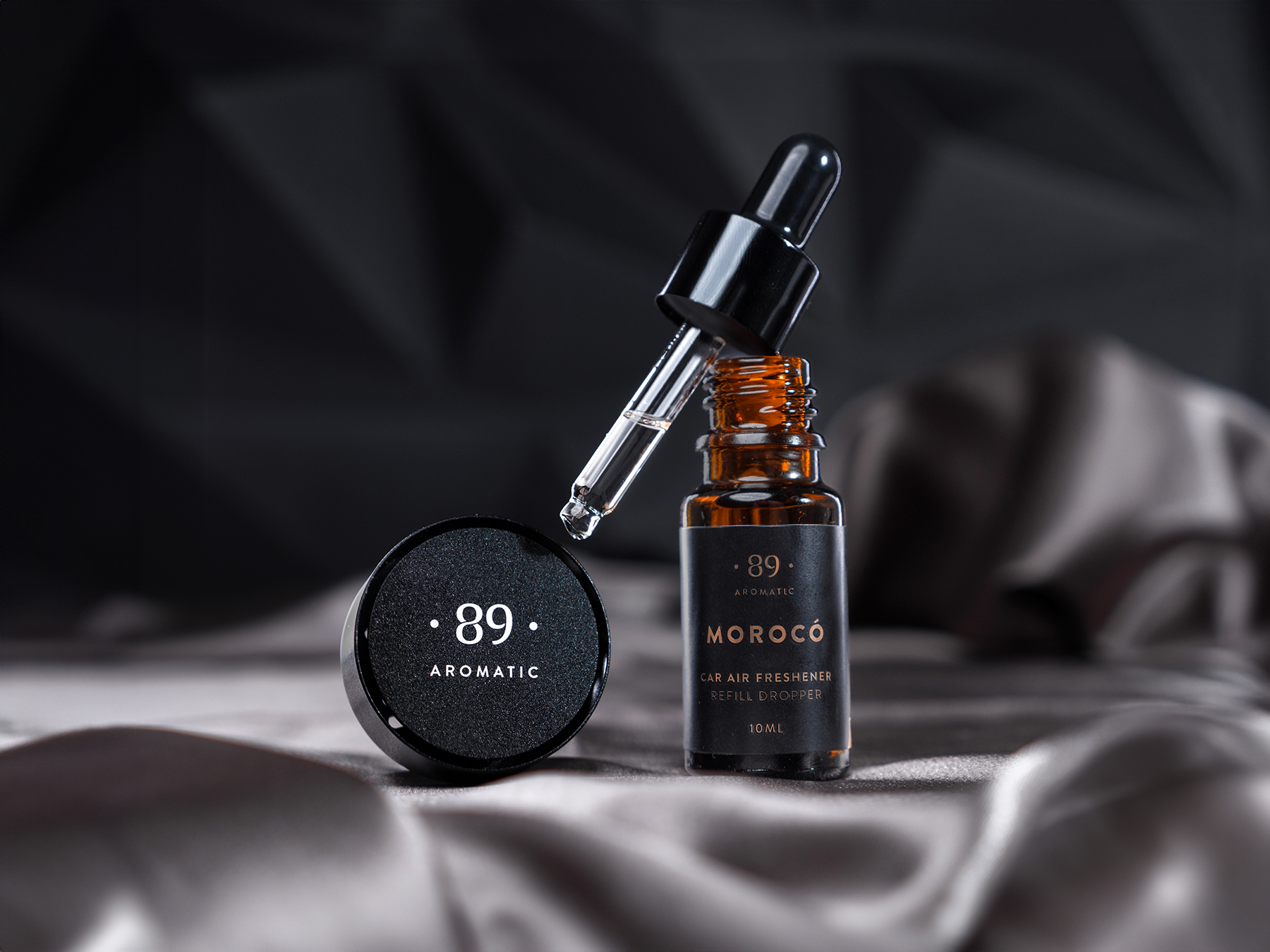 Frasco de vidro âmbar de aromatizador de ar para carro com conta-gotas e tampa preta