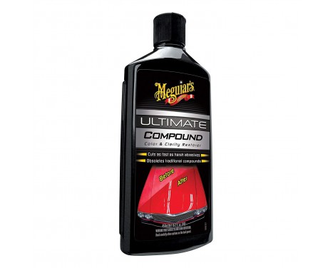 Garrafa preta de plástico com rótulo da marca Meguiar's Ultimate Compound para carro
