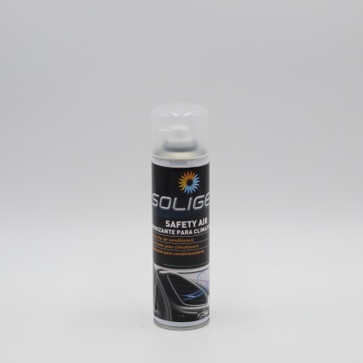 Lata spray SOLIGA preto com tampo transparente e texto SAFETY AIR e HIDRATANTE PARA COURO