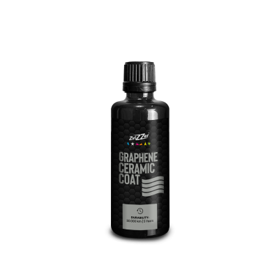 Frasco preto de Graphene Ceramic Coat com etiqueta preta e texto branco