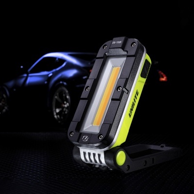 Luz&#x20;de&#x20;Trabalho&#x20;CRI-700R