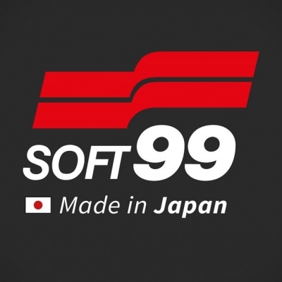 Logótipo SOFT99 com texto Made in Japan e bandeira do Japão