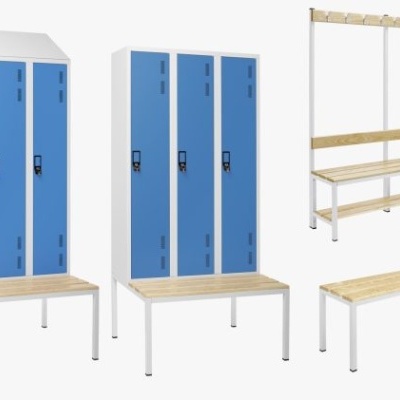 Conjunto de cacifos com portas azuis e bancos de madeira clara e estrutura metálica branca