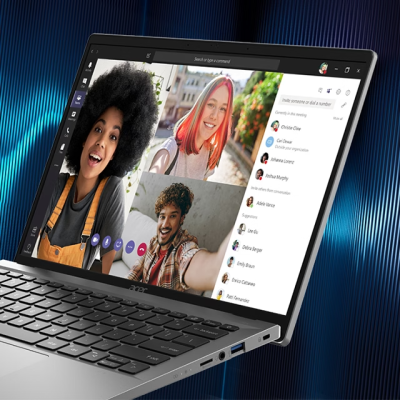 Computador portátil Acer com videoconferência no ecrã