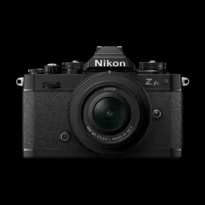 Máquina fotográfica digital Nikon Z fc preta com lente NIKKOR