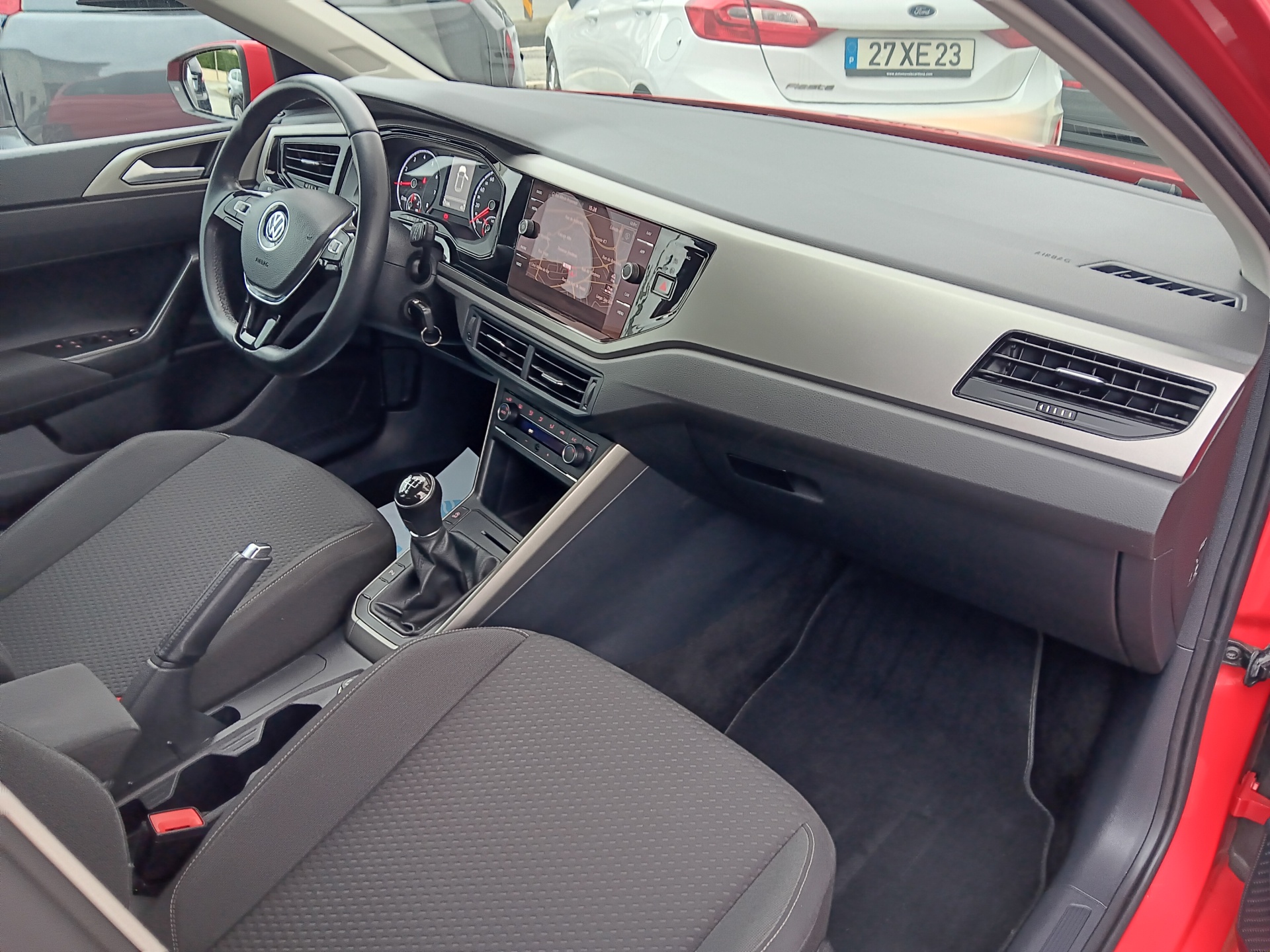 Volkswagen Polo Confortline 1.0 TSi 95cv Volkswagen Polo Confortline 1.0 TSi 95cv