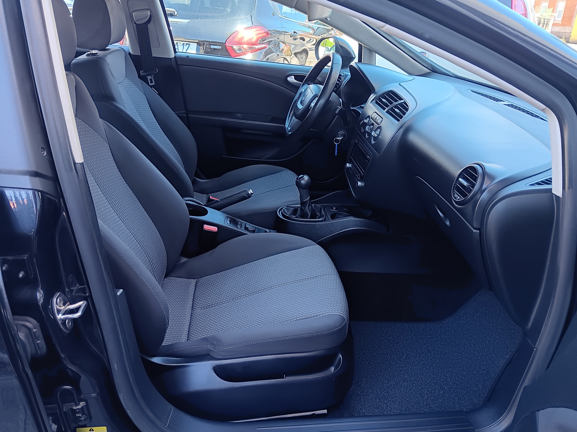 Seat Leon 1.6 TDi 105cv Seat Leon 1.6 TDi 105cv