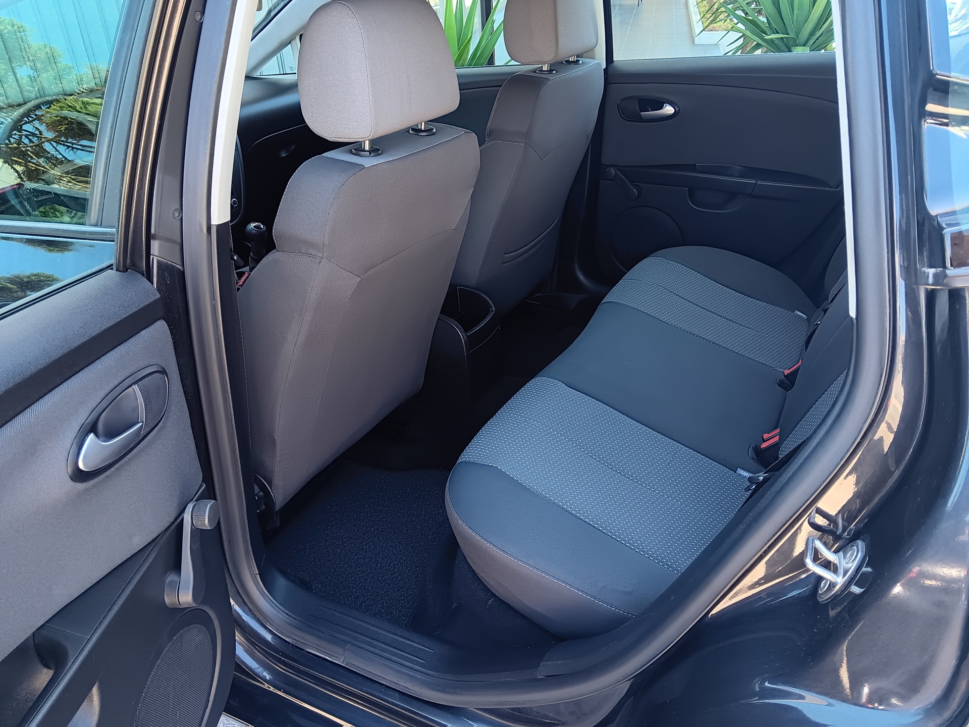 Seat Leon 1.6 TDi 105cv Seat Leon 1.6 TDi 105cv