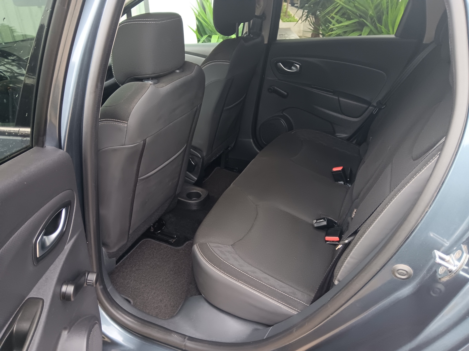 Renault Clio Sport Tourer Limited 0.9 TCE 90cv Renault Clio Sport Tourer Limited 0.9 TCE 90cv